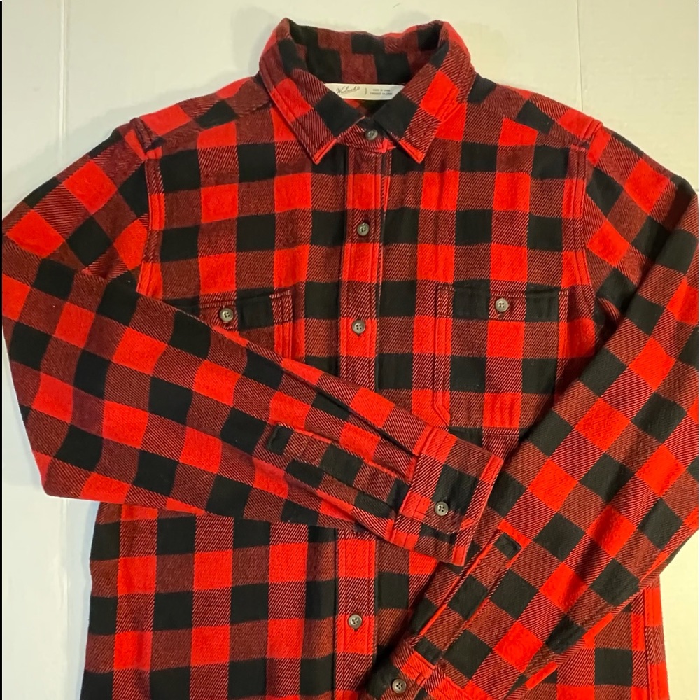 WOOLRICH Buffalo Plaid cotton flannel shirt. Size small (loose fitting)